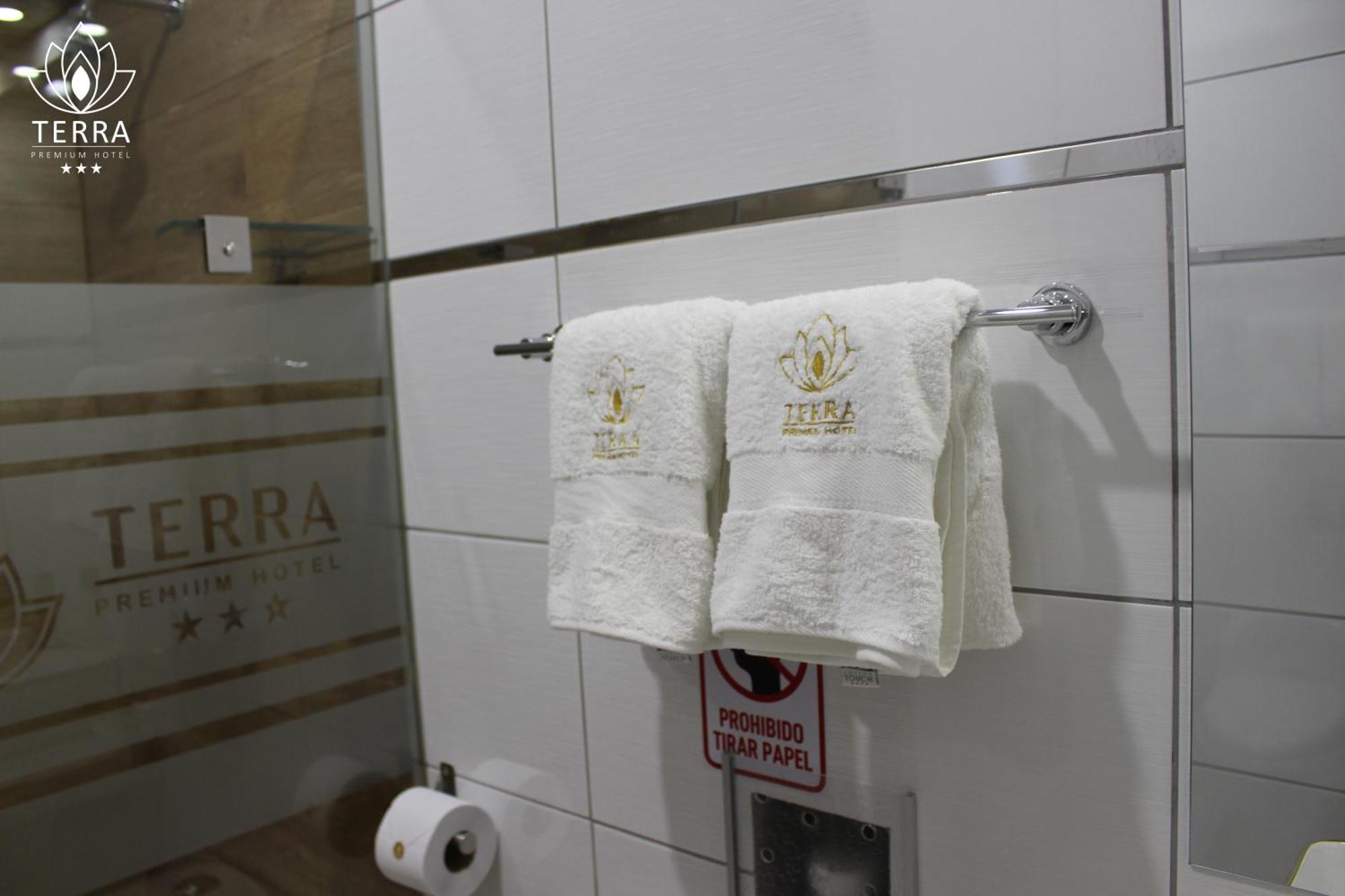 Terra Premium Hotel Huánuco Exteriör bild